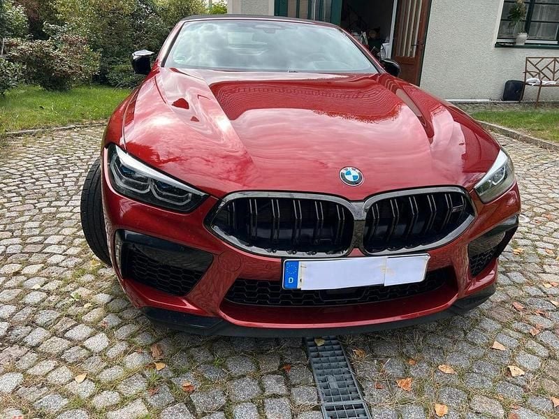 Rot Gebraucht 2020 BMW M8 Competition Edition Coupé | 99.500 € (Teuer) - Bild 1/4
