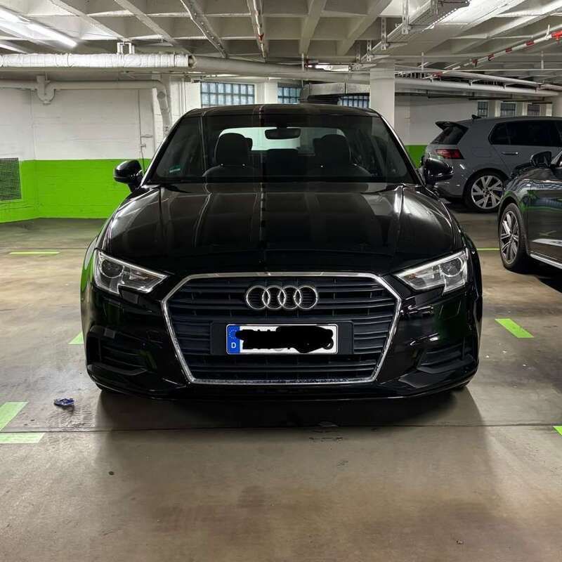 Schwarz Gebraucht 2017 Audi A3 Limousine | 16.500 € (Fairer Preis) - Bild 1/4