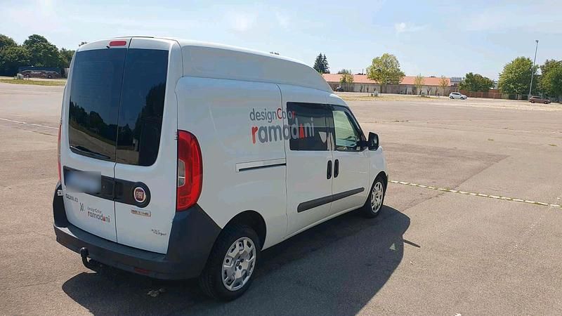 Gebraucht Fiat Doblò 101 PS (74 kW) 2015 Weiß Van / Kleinbus