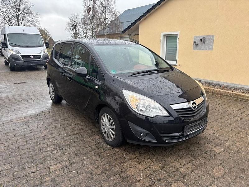 Schwarz Gebraucht 2010 Opel Meriva Edition Van / Kleinbus | 2.450 € (Superpreis) - Bild 1/4