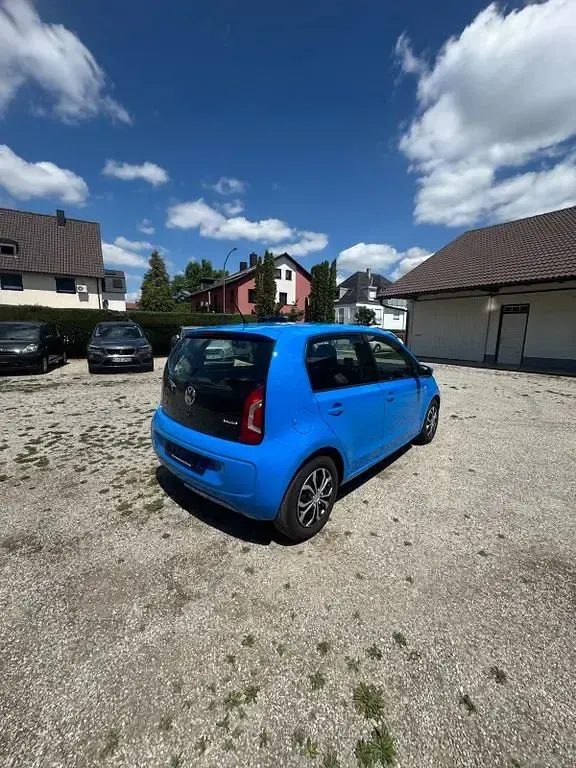 Gebraucht VW up! move up! 75 PS (55 kW) 2016 Blau Kleinwagen