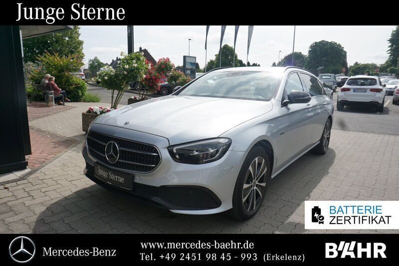 Silber Gebraucht 2021 Mercedes E300 Avantgarde Kombi | 33.950 € - Bild 1/4
