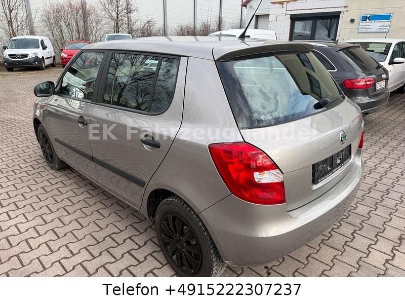 Gebraucht Skoda Fabia Classic 60 PS (44 kW) 2010 Beige Kleinwagen