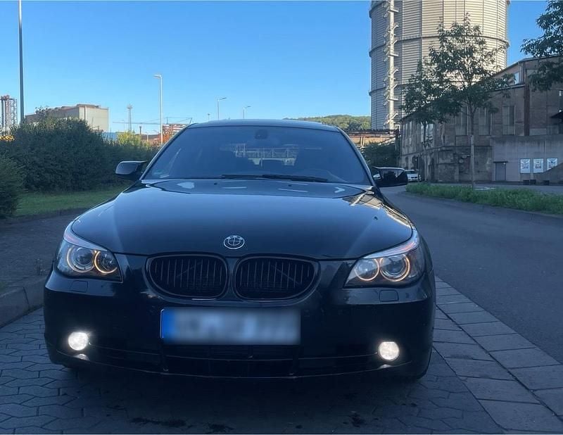 Schwarz Gebraucht 2006 BMW 530 M Sport Limousine | 5.000 € (Superpreis) - Bild 1/4