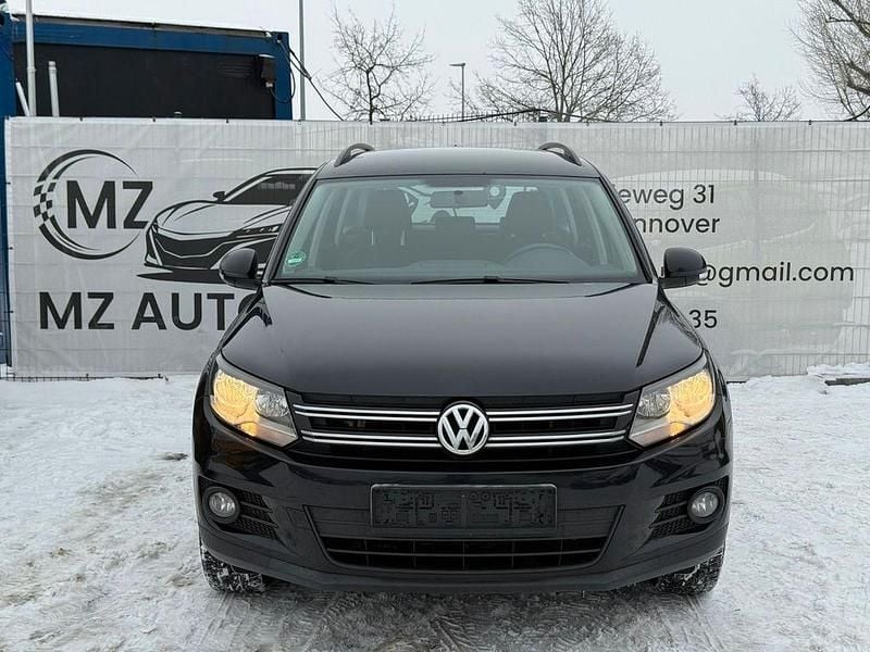 Gebraucht VW Tiguan Trendline 110 PS (80 kW) 2012 Schwarz SUV
