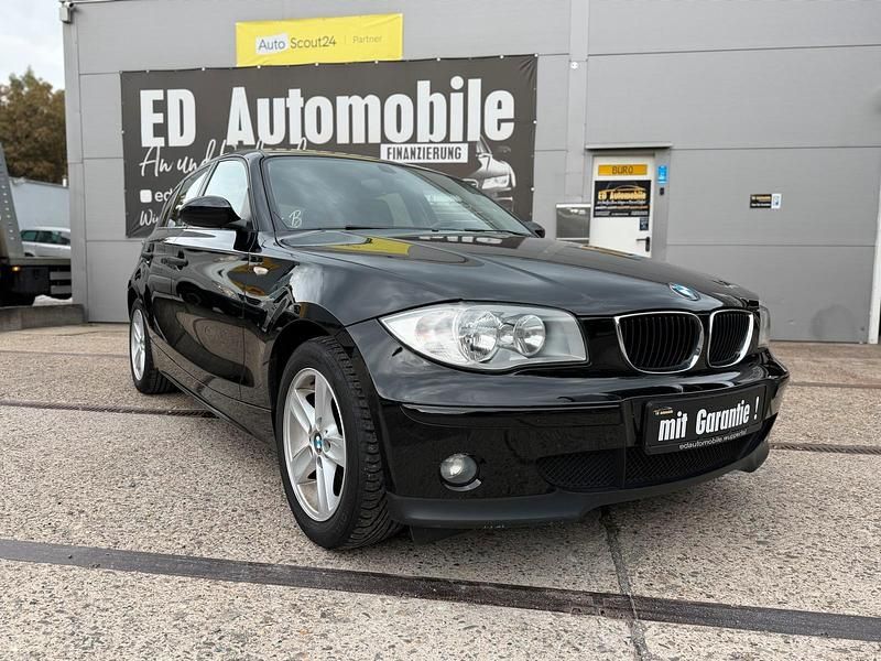 Schwarz Gebraucht 2006 BMW 116 Efficient Dynamics Kleinwagen | 3.899 € (Etwas zu teuer) - Bild 1/4