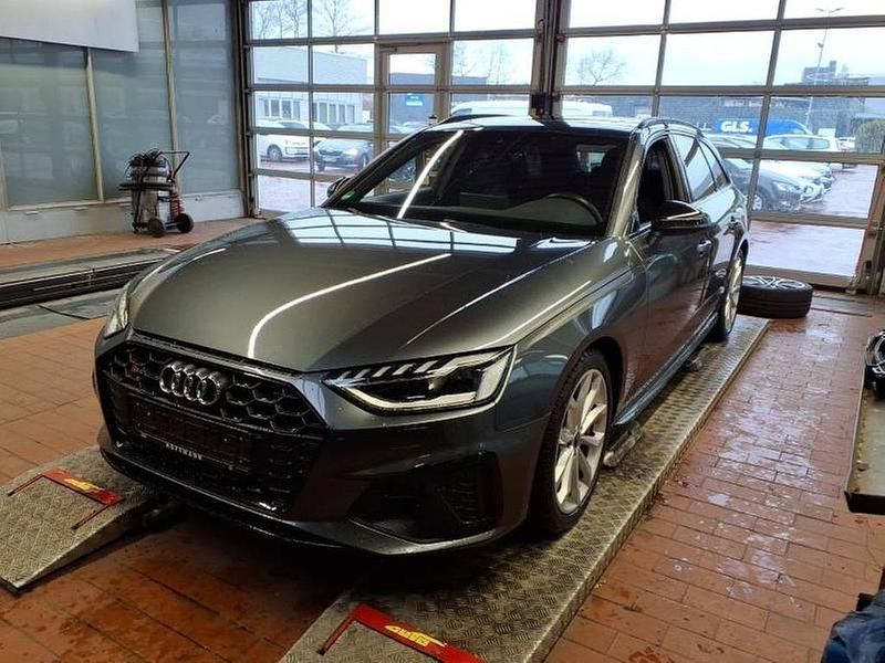 Gebraucht Audi S4 Ambiente 347 PS (255 kW) 2021 Grau Kombi