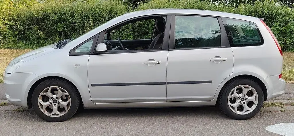 Gebraucht Ford C-MAX Style 125 PS (91 kW) 2007 Silber Van / Kleinbus