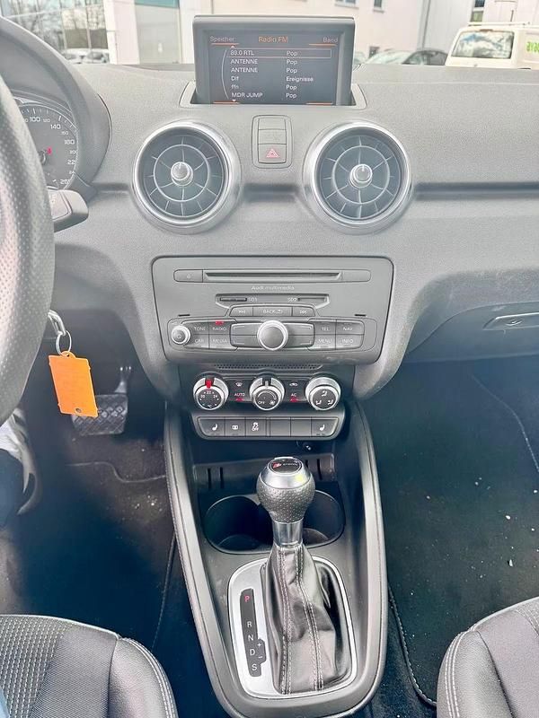 Second-hand Audi A1 Exclusive 185 CP (136 kW) 2012 Alb Hatchback