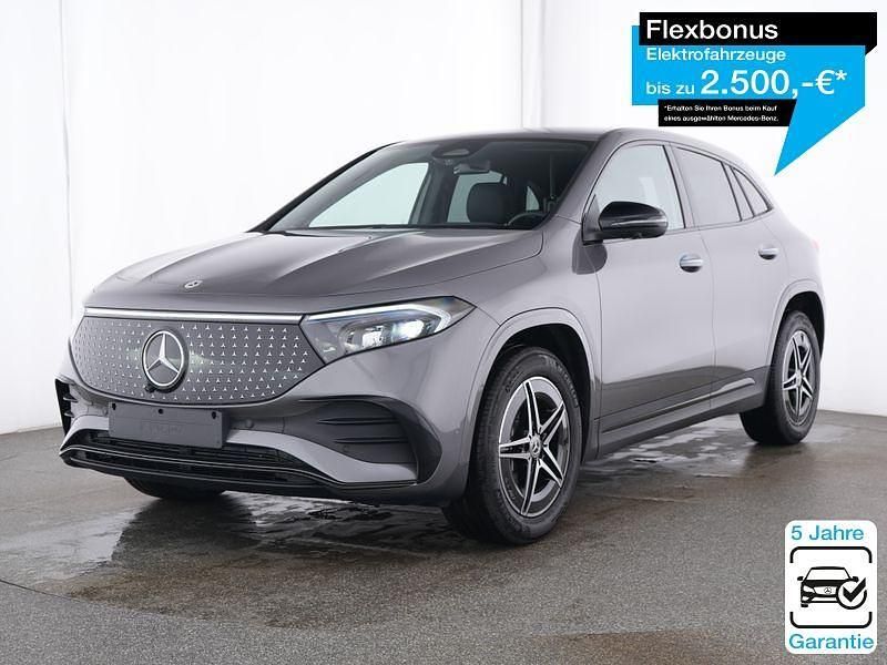 Grau Gebraucht 2025 Mercedes EQA250+ AMG SUV | 50.990 € (Teuer) - Bild 1/4
