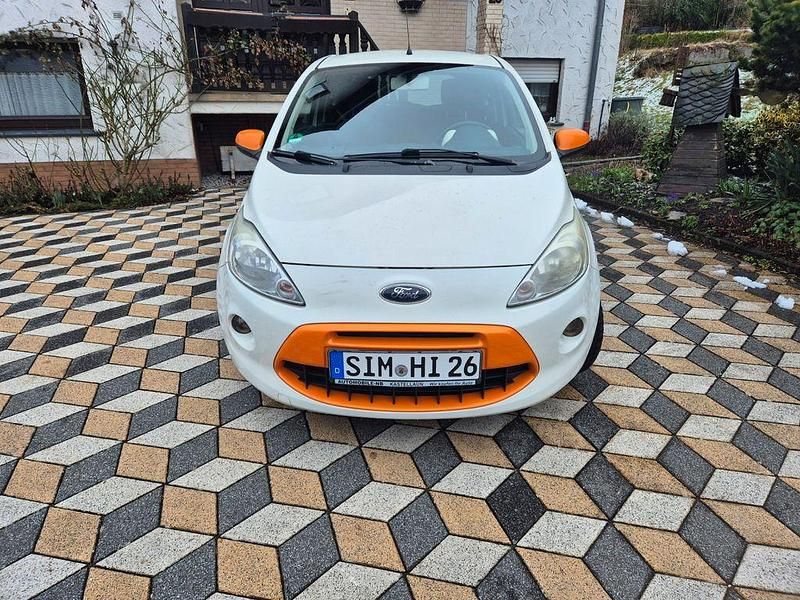 Gebraucht Ford Ka 69 PS (50 kW) 2009 Weiß Kleinwagen