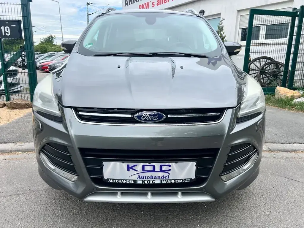Gebraucht Ford Kuga Individual 163 PS (119 kW) 2014 Grau SUV