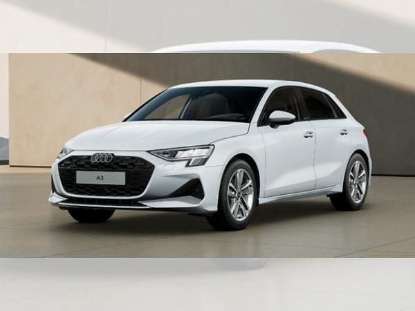 Weiß (gletscherweiss) Gebraucht 2025 Audi A3 Sportback Advanced Kleinwagen | 33.870 € (Superpreis) - Bild 1/4