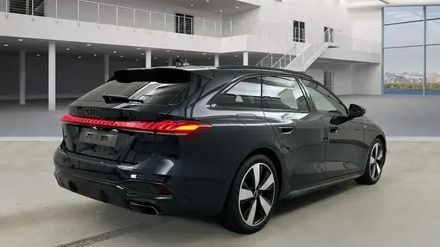 Gebraucht Audi A5 S-line plus 204 PS (150 kW) 2025 Blaukeine angabe Kombi