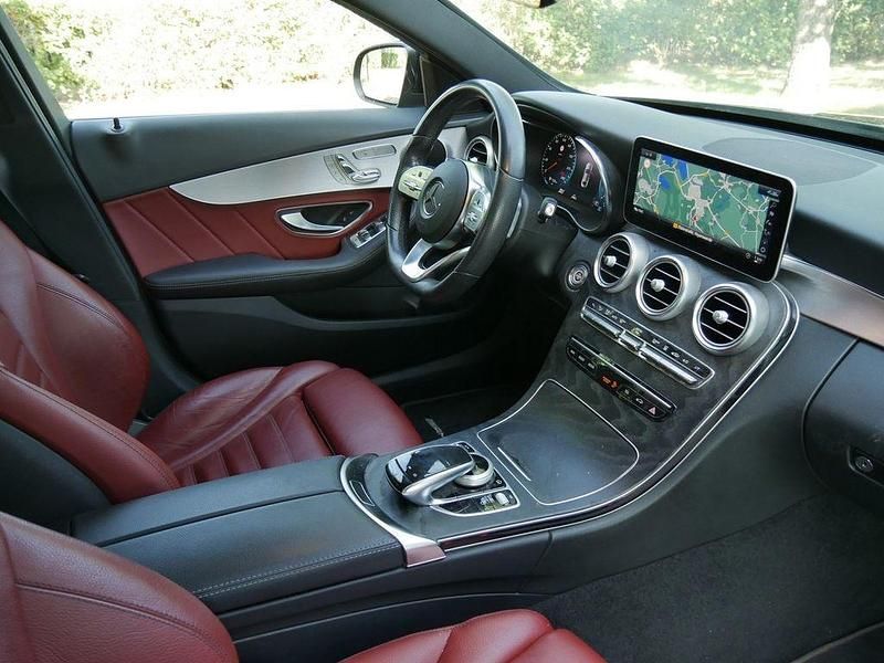 Gebraucht Mercedes C300e AMG 306 PS (225 kW) 2020 Grau Limousine