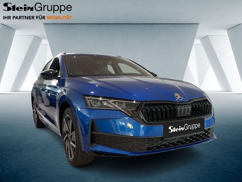 Blau Neu 2025 Skoda Octavia SportLine Kombi | 39.690 € (Etwas zu teuer) - Bild 1/4