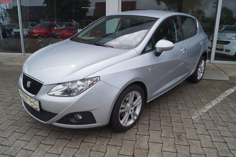 Silber Gebraucht 2009 Seat Ibiza Sport Limousine | 8.999 € (Etwas zu teuer) - Bild 1/4