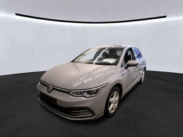 Mondsteingrau Gebraucht 2022 VW Golf VIII Limousine | 23.900 € (Superpreis) - Bild 1/4