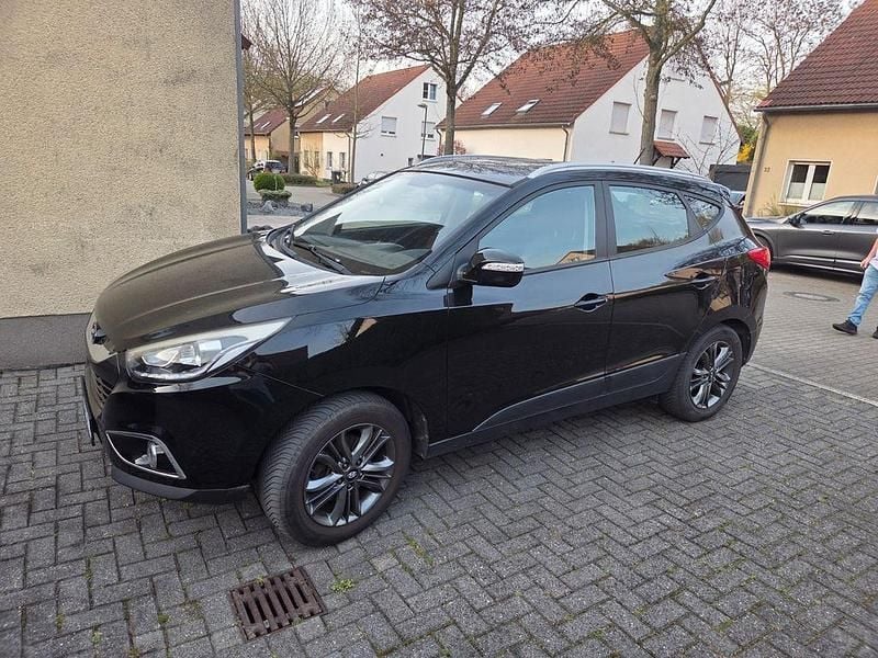 Gebraucht Hyundai ix35 135 PS (99 kW) 2015 Schwarz SUV