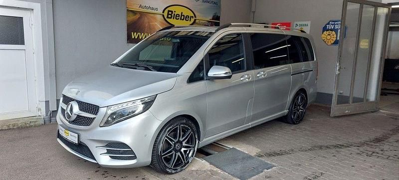 Silber Gebraucht 2019 Mercedes V300 Edition Van / Kleinbus | 38.880 € (Fairer Preis) - Bild 1/4