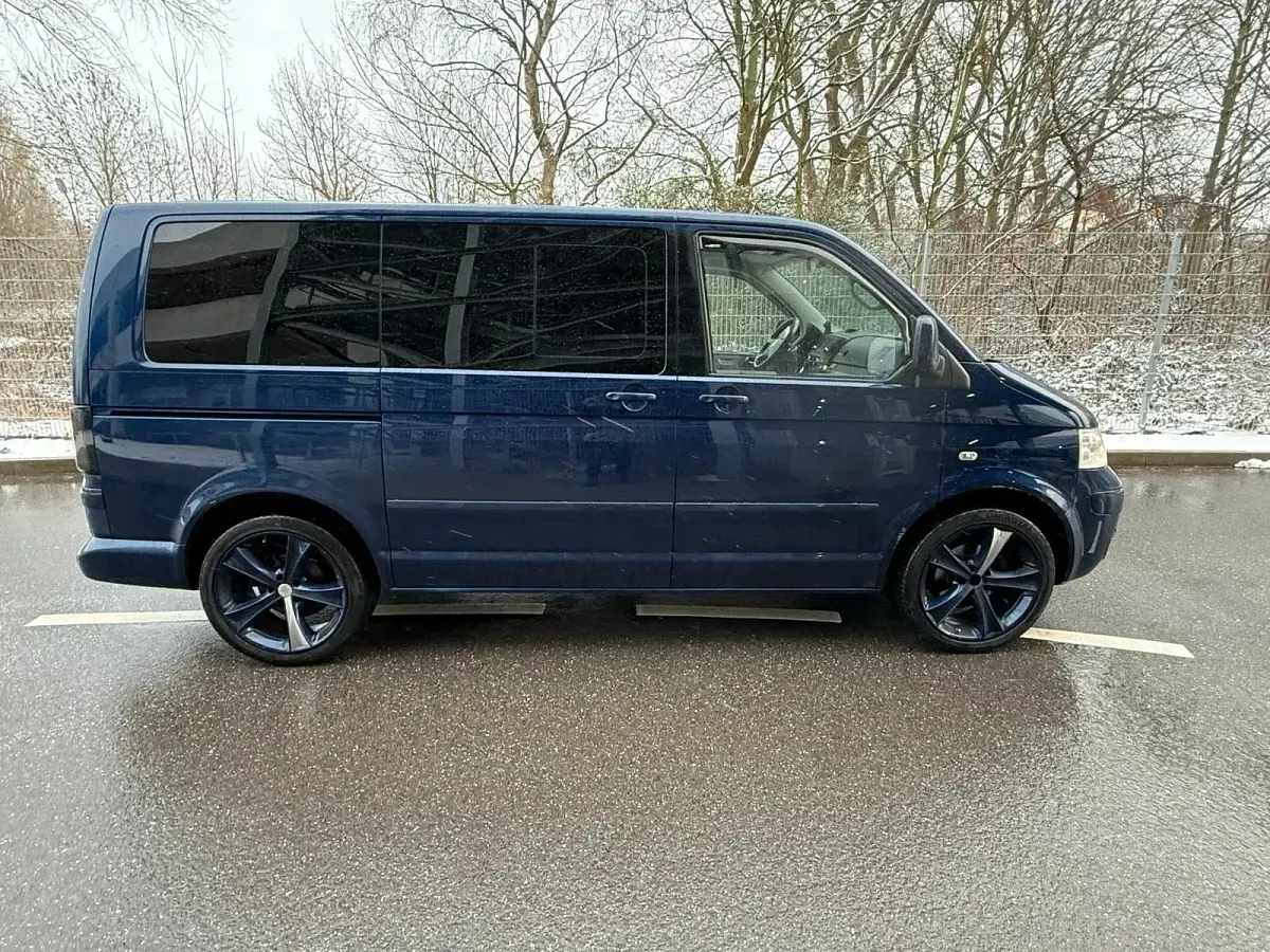 Usata VW T5 Highline 174 CV (127 kW) 2007 Blu Furgone