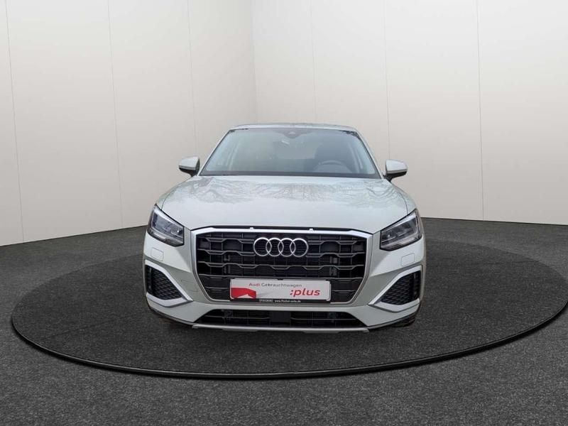 Gebraucht Audi Q2 Advanced 150 PS (110 kW) 2025 Tausilber metallic SUV