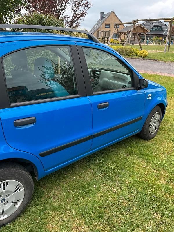 Second-hand Fiat Panda 2006 Albastru Hatchback