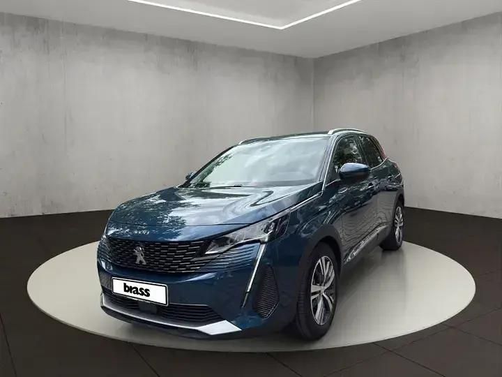 Celebes blau Gebraucht 2021 Peugeot 3008 Allure SUV | 22.950 € (Fairer Preis) - Bild 1/4