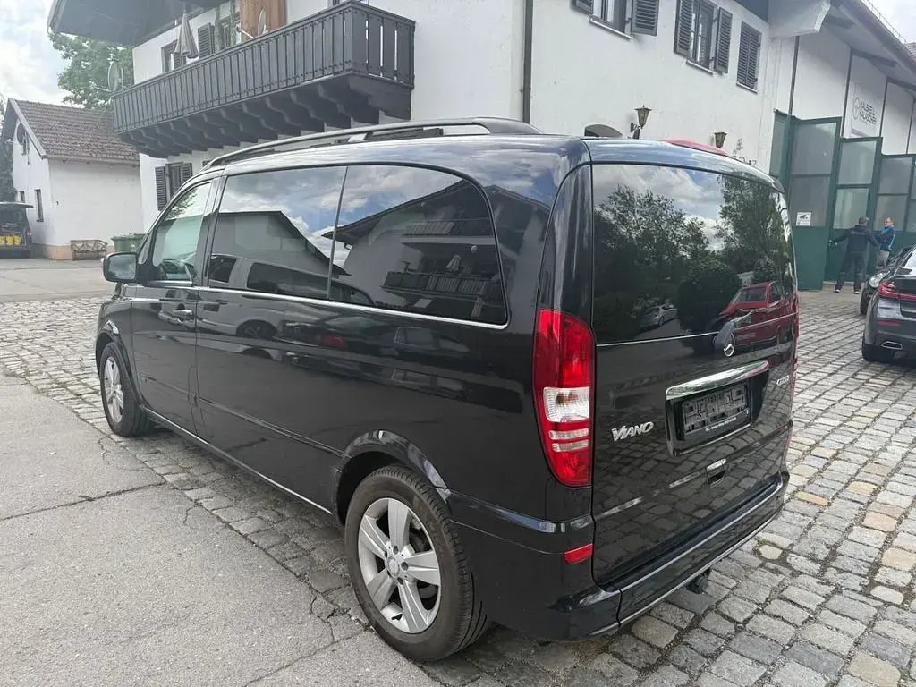 Gebraucht Mercedes Viano Edition 163 PS (119 kW) 2011 Schwarz Van / Kleinbus
