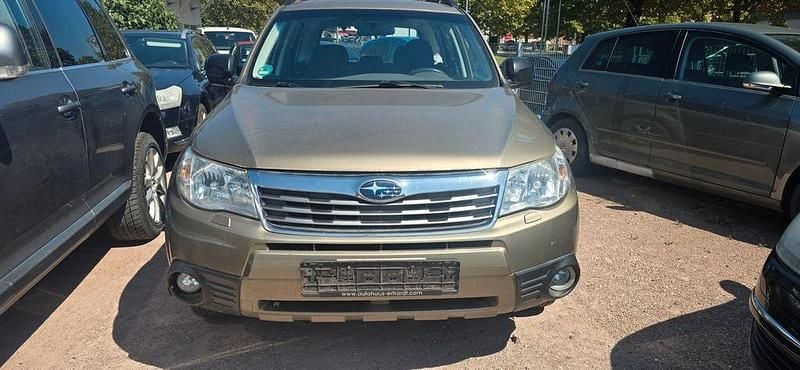 Gold Gebraucht 2008 Subaru Forester Active SUV | 3.500 € (Fairer Preis) - Bild 1/4