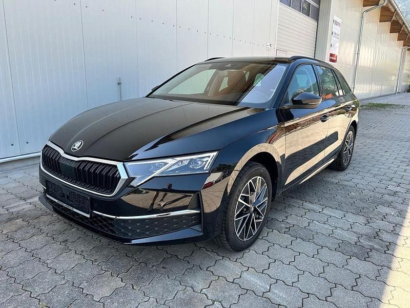 Neu Skoda Octavia Selection 204 PS (150 kW) 2025 Schwarz Kombi