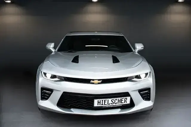 Second-hand Chevrolet Camaro 453 CP (333 kW) 2017 Argintiu Coupe