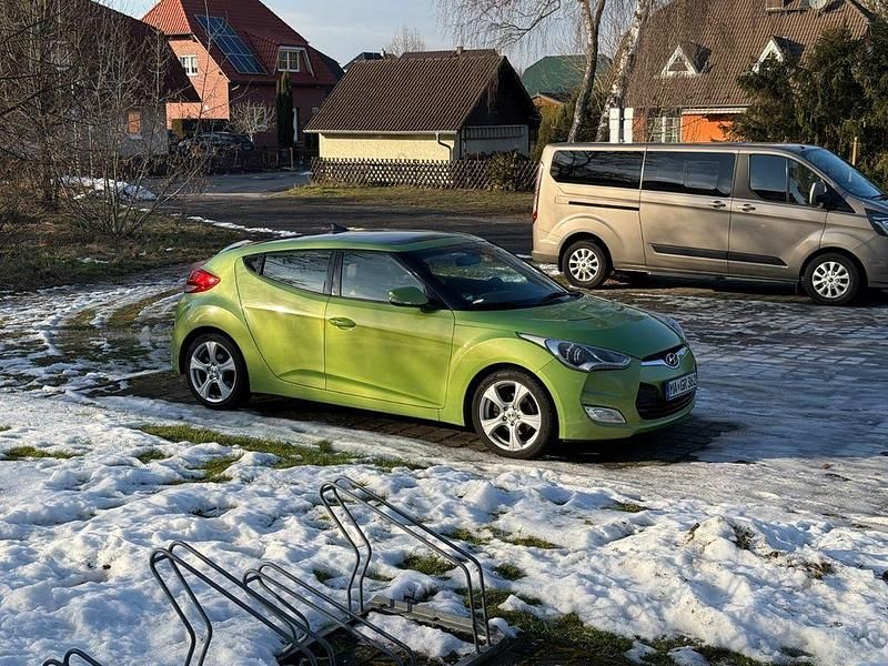 Gebraucht Hyundai Veloster Premium 140 PS (102 kW) 2012 Grün Kleinwagen
