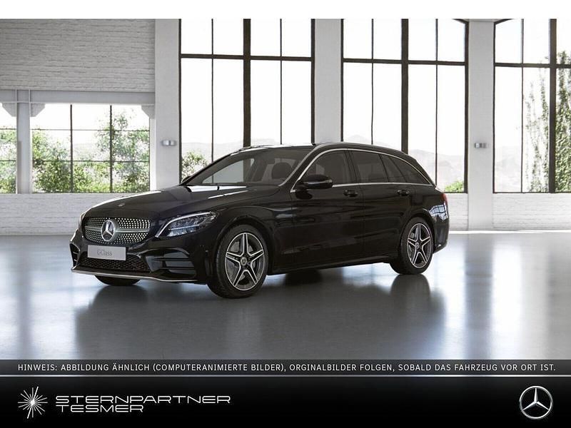 Schwarz Gebraucht 2020 Mercedes C300 AMG line Limousine | 33.990 € (Etwas zu teuer) - Bild 1/4