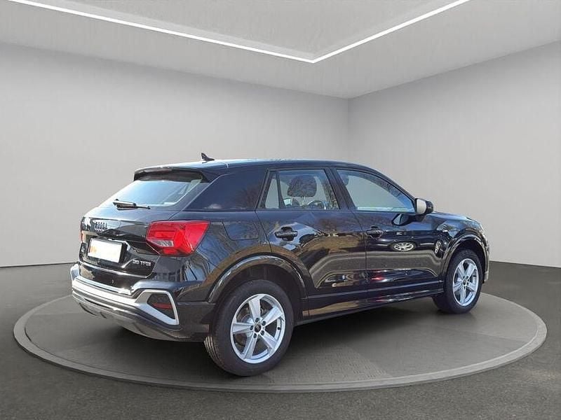 Gebraucht Audi Q2 S-Line 150 PS (110 kW) 2025 Schwarz SUV