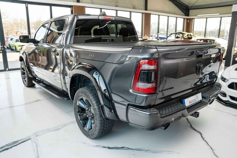 Gebraucht Dodge Ram Limited 401 PS (294 kW) 2019 Grau Abholung
