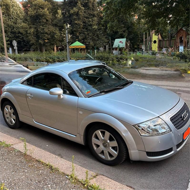 Silber Gebraucht 1999 Audi TT Coupé | 2.500 € (Guter Preis) - Bild 1/4