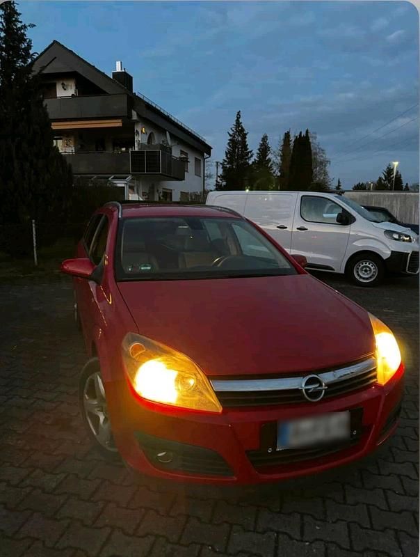 Gebraucht Opel Astra 125 PS (91 kW) 2007 Kombi