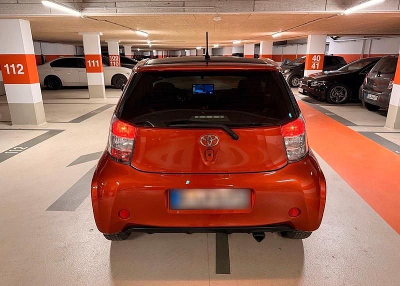 Gebraucht Toyota iQ 70 PS (51 kW) 2011 Kleinwagen