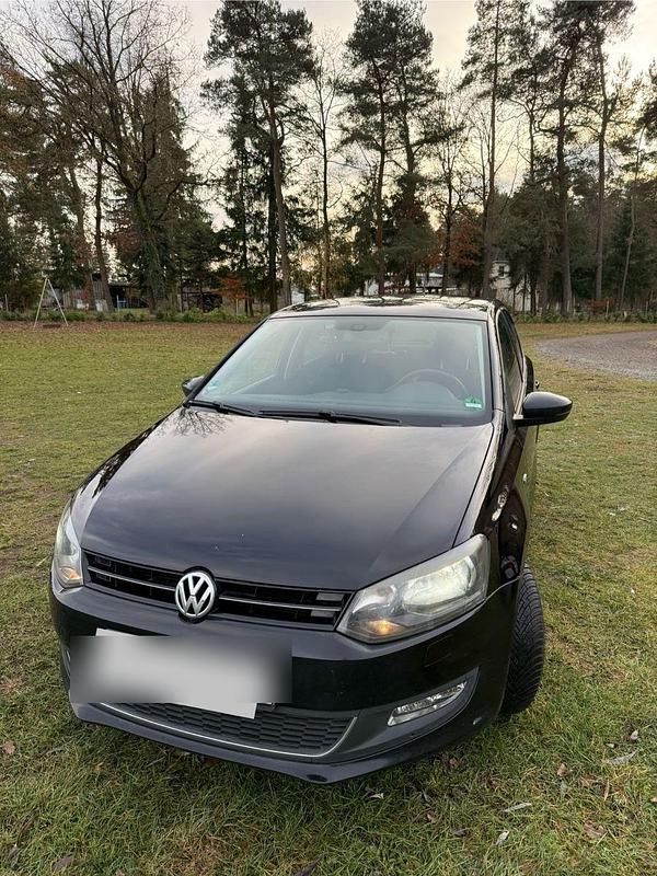 Schwarz Gebraucht 2013 VW Polo Match Kleinwagen | 6.690 € (Fairer Preis) - Bild 1/4