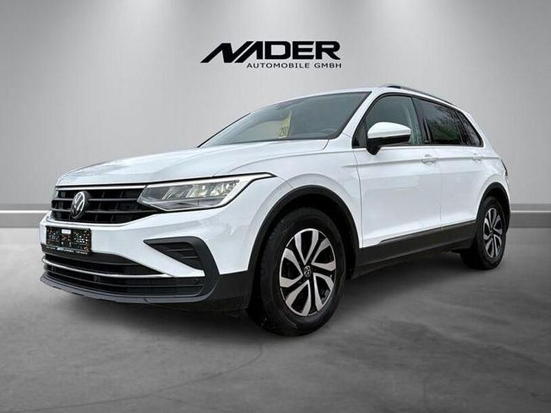 Gebraucht VW Tiguan 150 PS (110 kW) 2022 Weiß SUV
