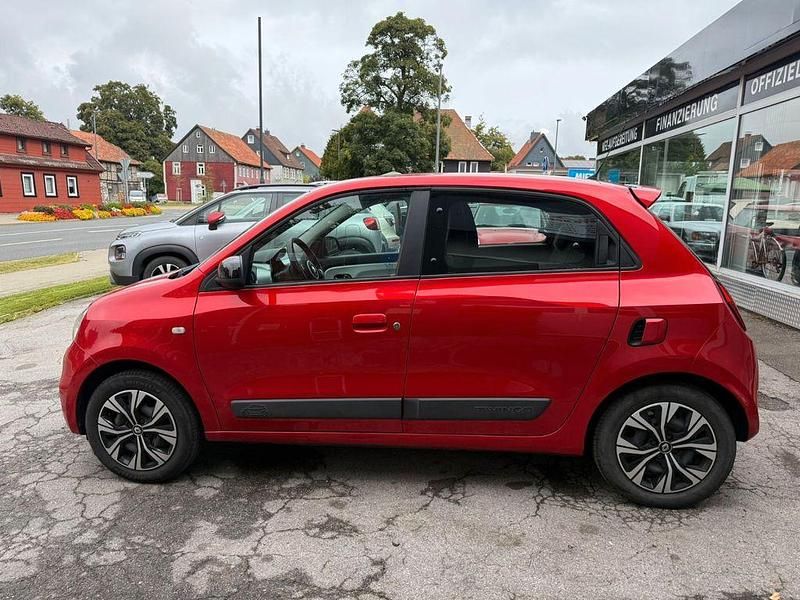 Gebraucht Renault Twingo Zen 65 PS (47 kW) 2021 Rot Kleinwagen