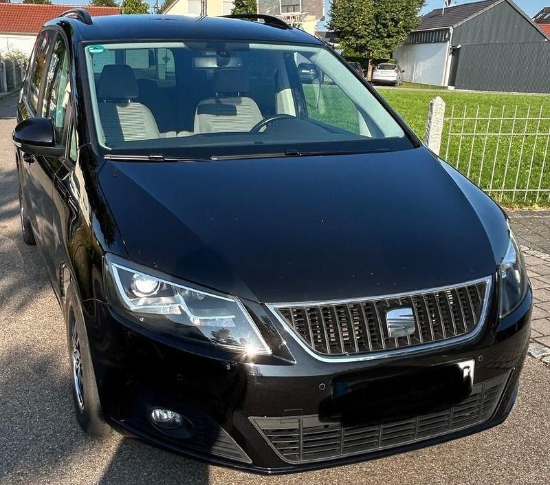 Schwarz Gebraucht 2011 Seat Alhambra Ecomotive Van / Kleinbus | 8.899 € (Fairer Preis) - Bild 1/4