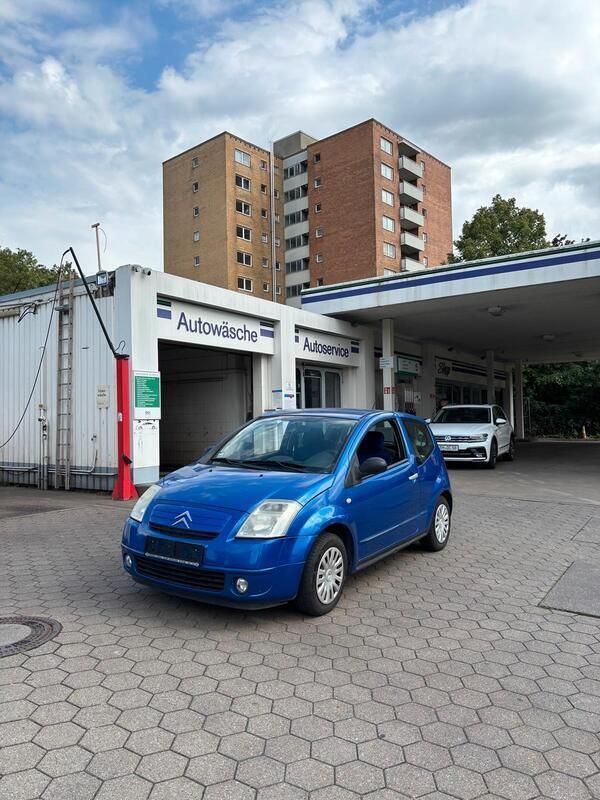 Blau Gebraucht 2004 Citroën C2 Kleinwagen | 2.100 € - Bild 1/4