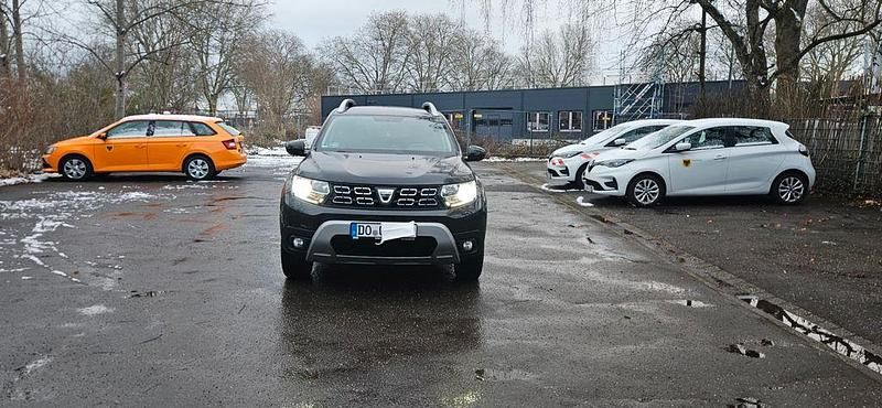 Schwarz Gebraucht 2019 Dacia Duster Prestige SUV | 15.400 € (Fairer Preis) - Bild 1/4