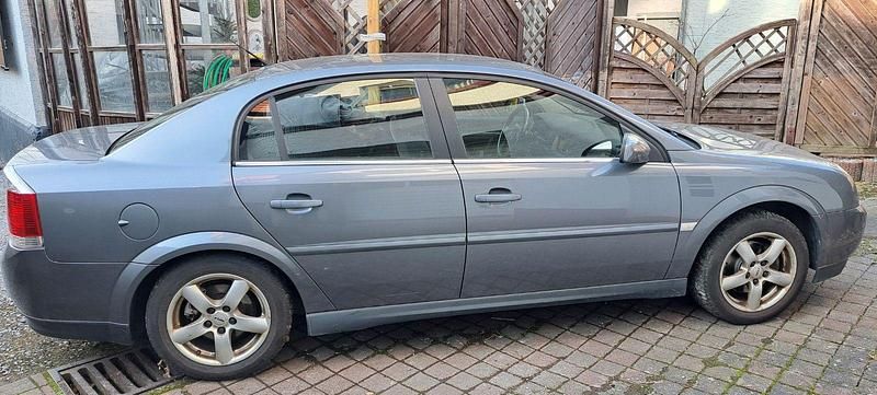 Gebraucht Opel Vectra Elegance 155 PS (114 kW) 2004 Limousine