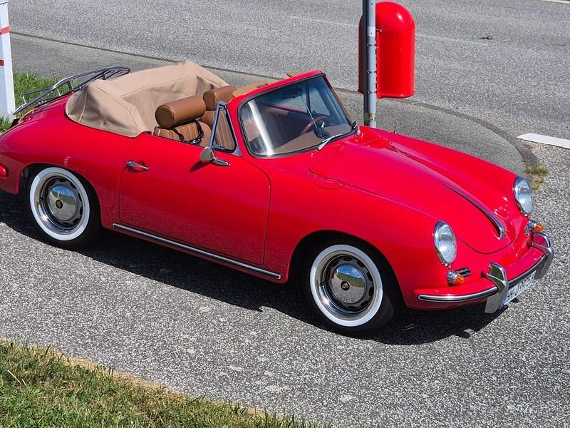 Usata Porsche 356 75 CV (55 kW) 1982 Rosso Cabrio