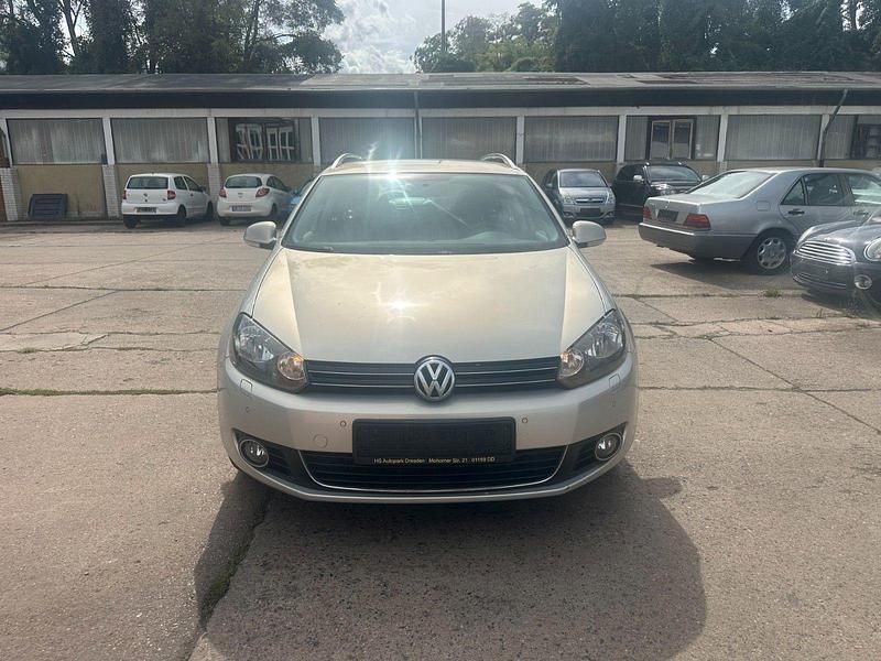 Silber Gebraucht 2010 VW Golf VI Highline Kombi | 6.200 € (Fairer Preis) - Bild 1/4
