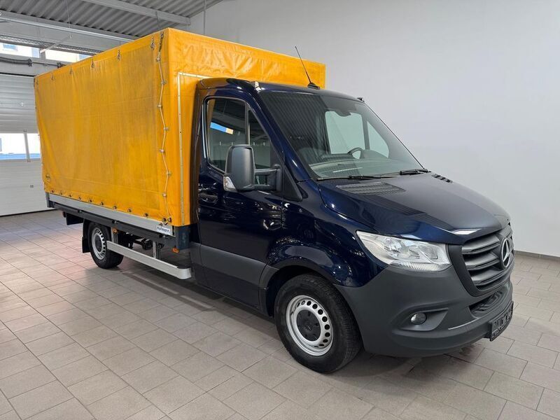 Cavansit blau Gebraucht 2018 Mercedes Sprinter Van | 29.990 € (Teuer) - Bild 1/4