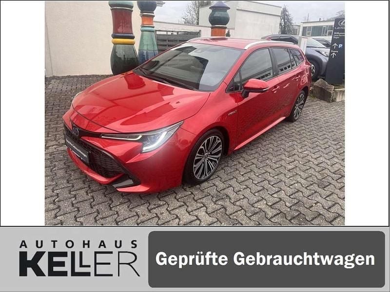 Karminarot metallic Gebraucht 2021 Toyota Corolla Team Kombi | 20.940 € (Guter Preis) - Bild 1/4